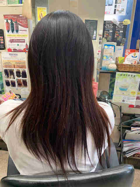 マレーア・レナータ縮毛矯正：ビフォー