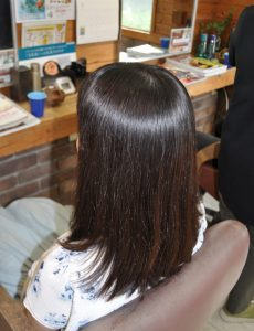 マレーア縮毛矯正でツヤツヤ髪に