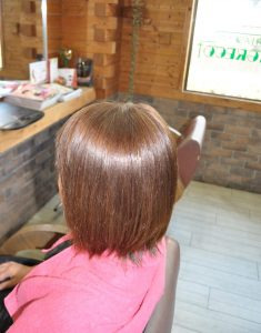 マレーアレナータ縮毛矯正でツヤツヤ天使の輪のストレートヘア