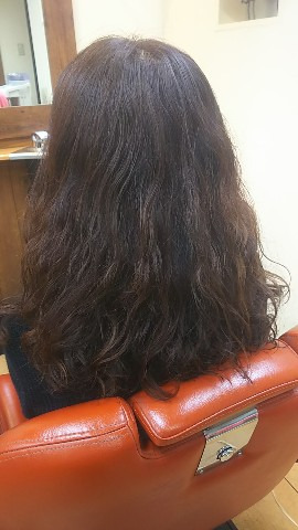 MAREA_RENATAで温かみのあるカール!