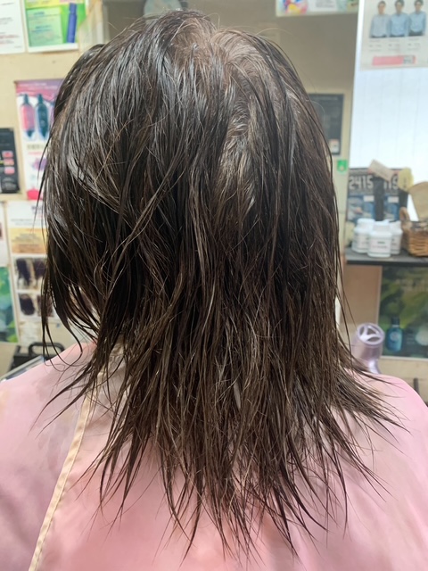 マレーア・レナータ縮毛矯正：ビフォー